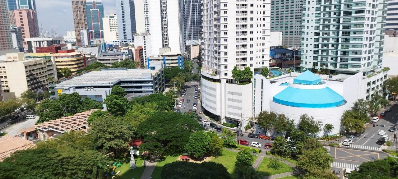 Kl Executive Greenbelt Манила Экстерьер фото