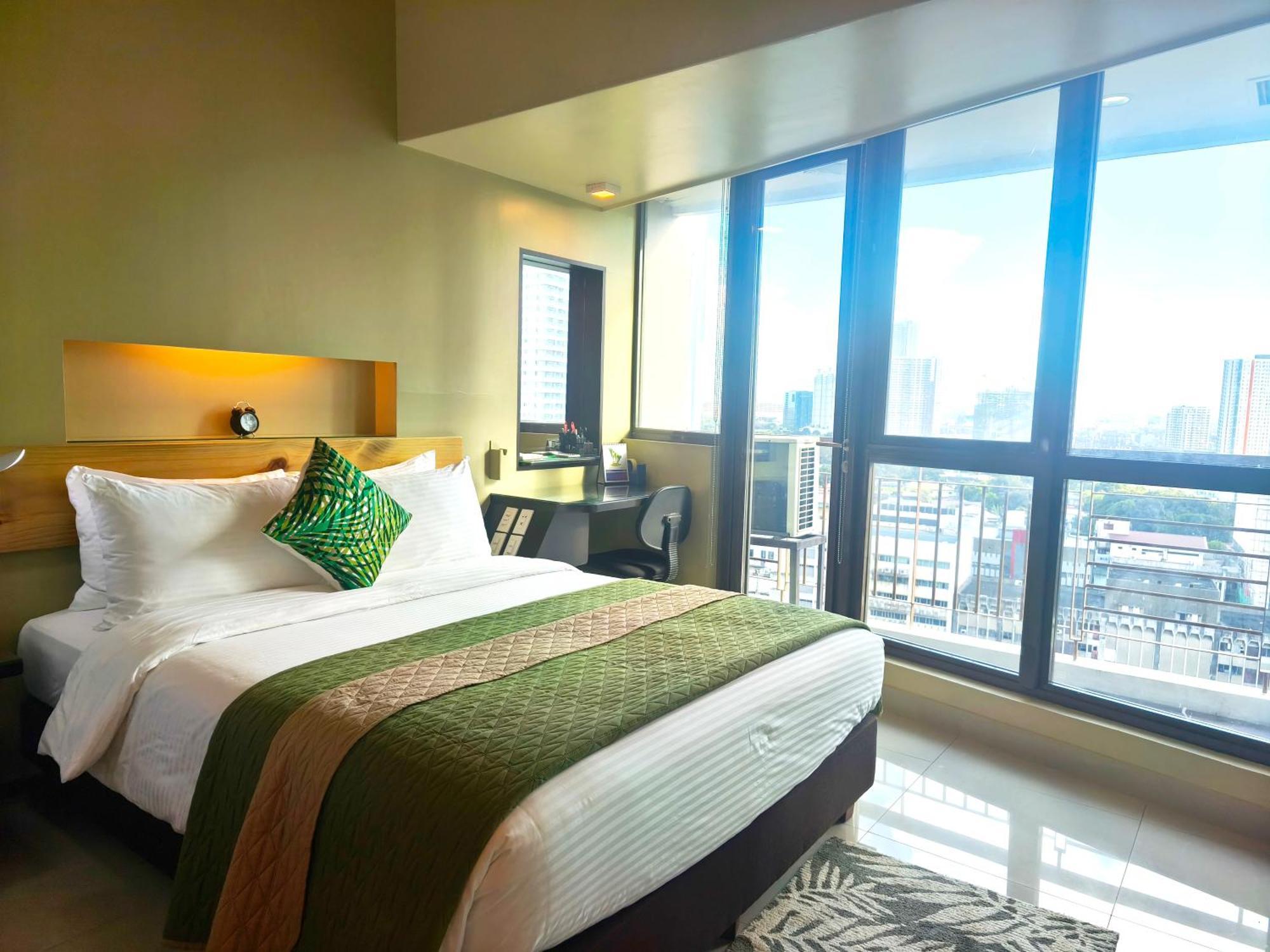 Kl Executive Greenbelt Манила Экстерьер фото
